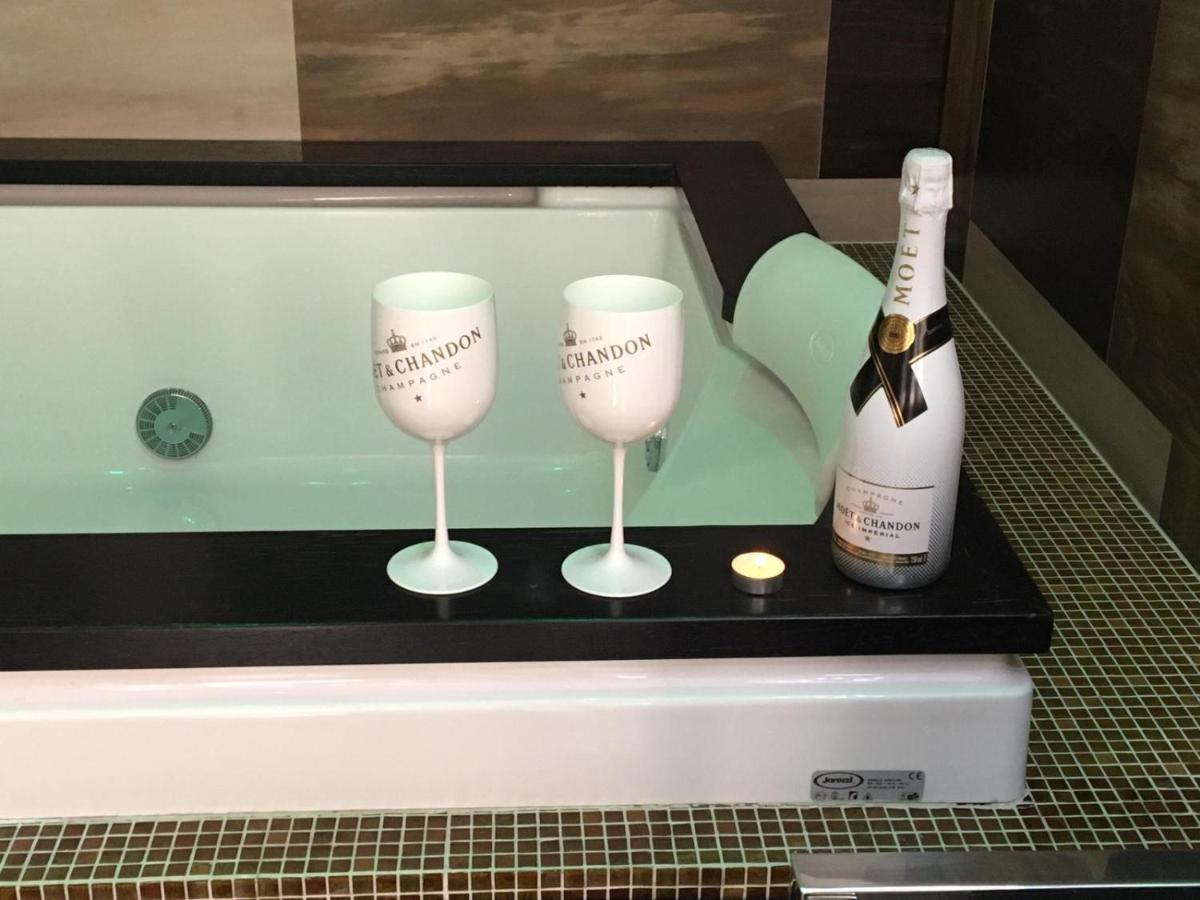 Donna Teresa Hotel Nápoly Kültér fotó