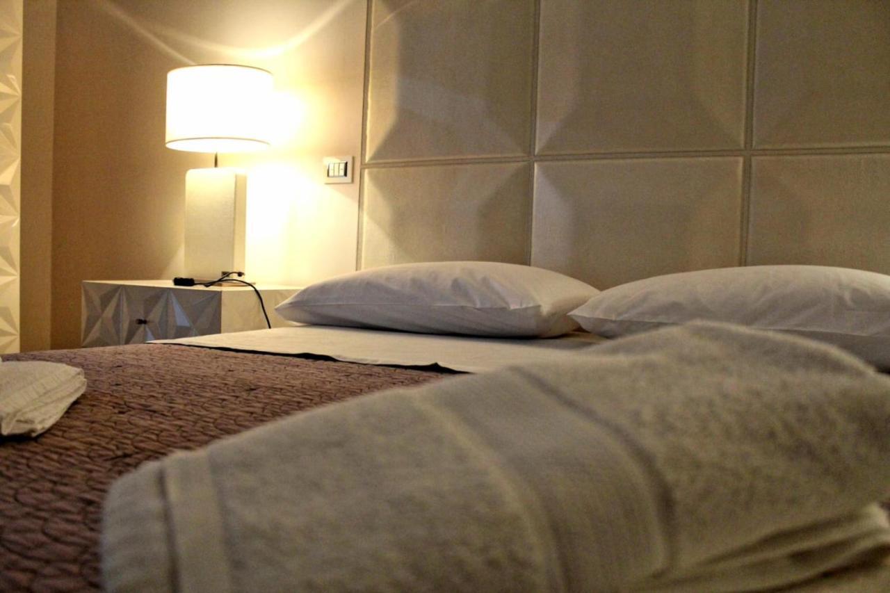 Donna Teresa Hotel Nápoly Kültér fotó